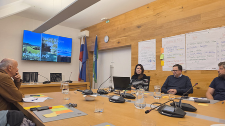DELAVNICA ZA PRIPRAVO KRAJINSKE ZASNOVE ZA CERKNIŠKO IN PLANINSKO POLJE 02